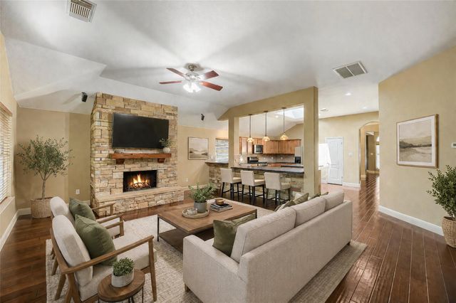 3102 Ash Glen LN, Round Rock, TX 78681