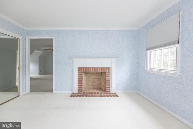 6 MOUNT VIEW CT, Newtown, PA 18940