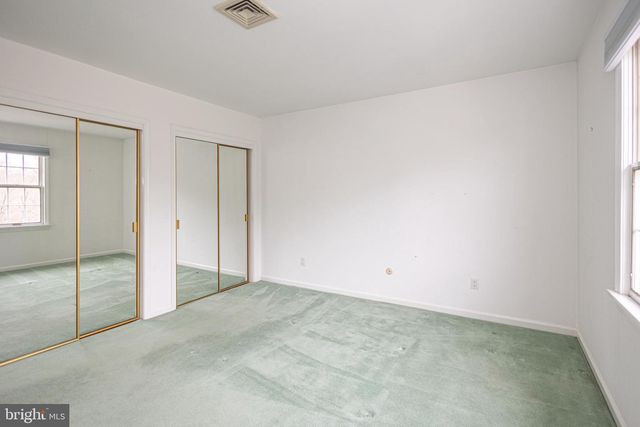 6 MOUNT VIEW CT, Newtown, PA 18940