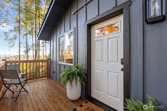 50 NE Cedar Lane, Tahuya, WA 98588