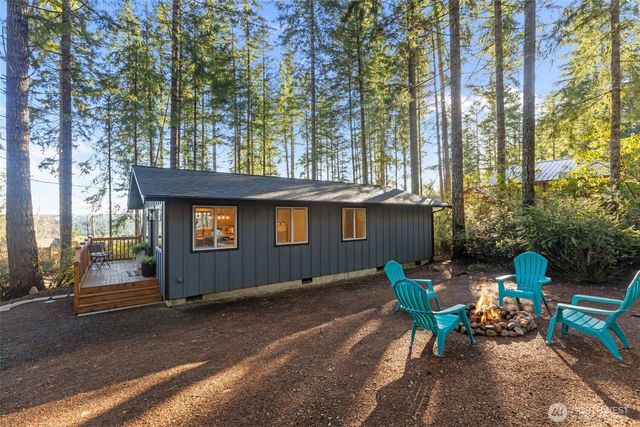 50 NE Cedar Lane, Tahuya, WA 98588