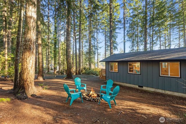 50 NE Cedar Lane, Tahuya, WA 98588