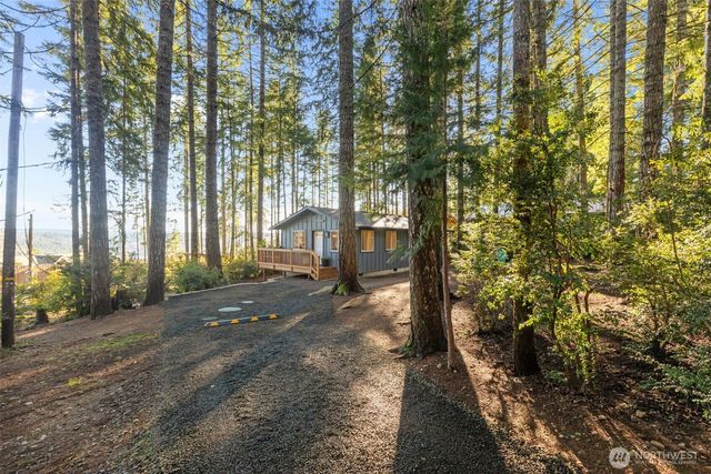50 NE Cedar Lane, Tahuya, WA 98588