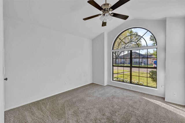 9433 Willard Street, Rowlett, TX 75088