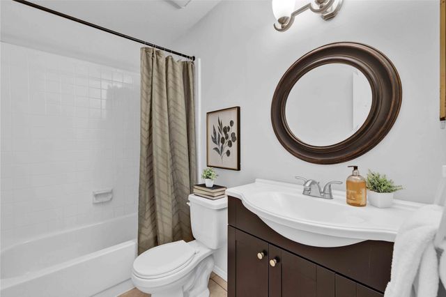 9433 Willard Street, Rowlett, TX 75088