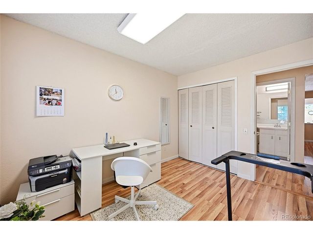 2858 S Vaughn Way, Aurora, CO 80014