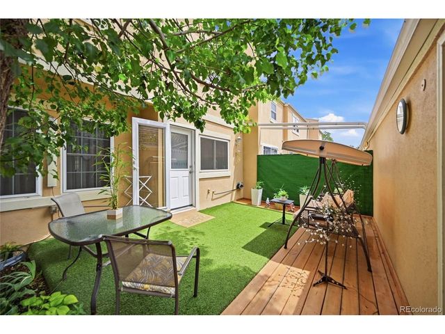 2858 S Vaughn Way, Aurora, CO 80014