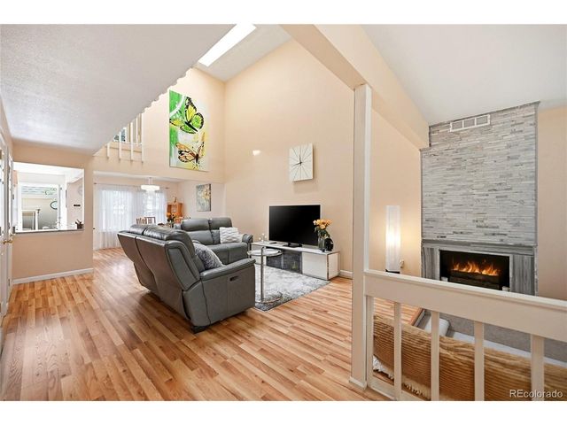 2858 S Vaughn Way, Aurora, CO 80014