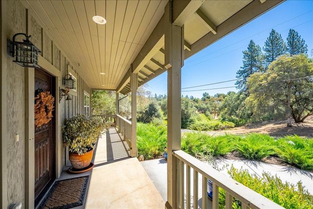 3311 Cascade Trl, Cool, CA 95614
