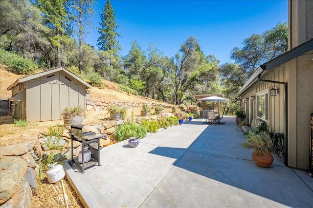 3311 Cascade Trl, Cool, CA 95614