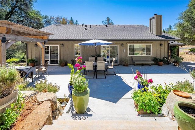3311 Cascade Trl, Cool, CA 95614