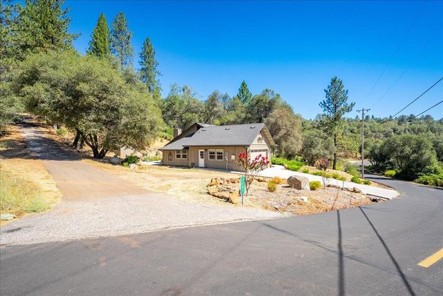 3311 Cascade Trl, Cool, CA 95614