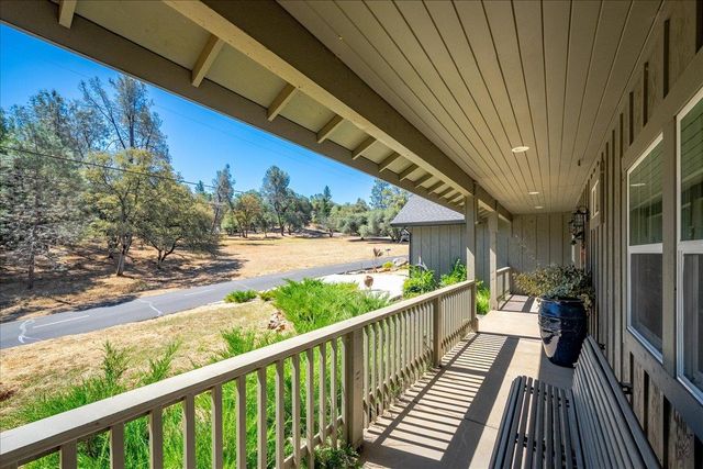 3311 Cascade Trl, Cool, CA 95614