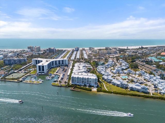 1240 DOLPHIN BAY WAY 401, Sarasota, FL 34242