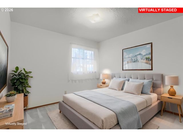 4725 Sw PALATINE St, Portland, OR 97219