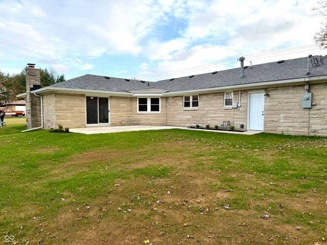 1002 E 600 N, Alexandria, IN 46001