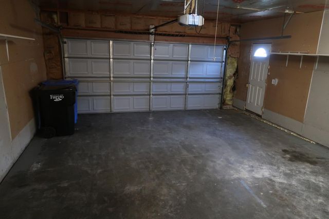 1813 27th Avenue S, Fargo, ND 58103