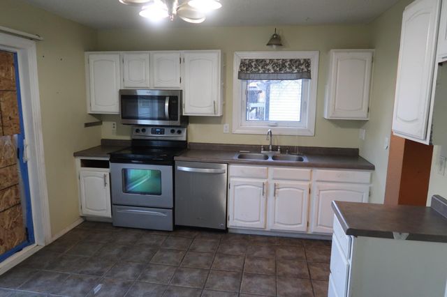 1813 27th Avenue S, Fargo, ND 58103