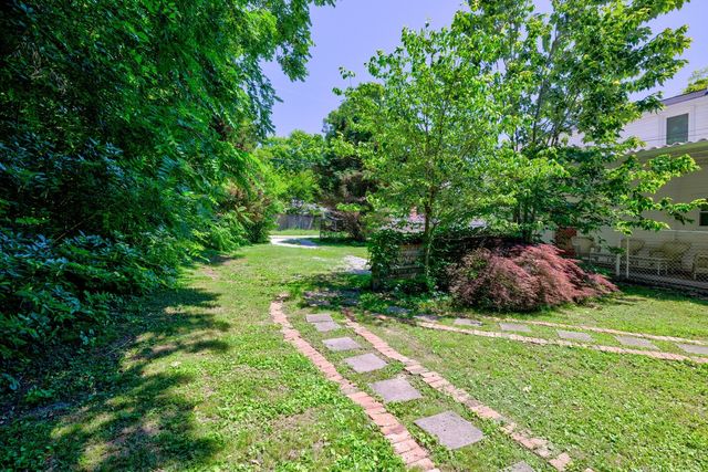 911 Chicamauga Ave, Nashville, TN 37206