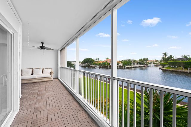 390 N FEDERAL Highway 202, Deerfield Beach, FL 33441