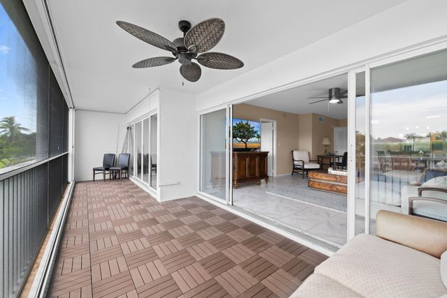 390 N FEDERAL Highway 202, Deerfield Beach, FL 33441