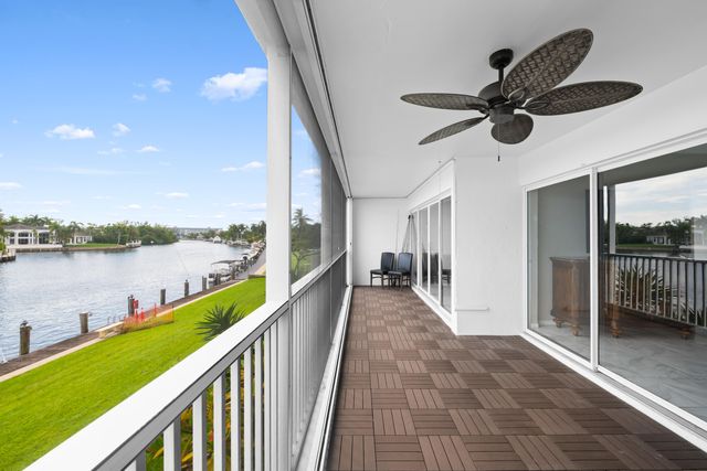 390 N FEDERAL Highway 202, Deerfield Beach, FL 33441