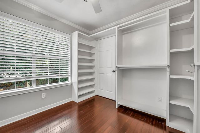 2111 Riverside Drive, League City, TX 77573