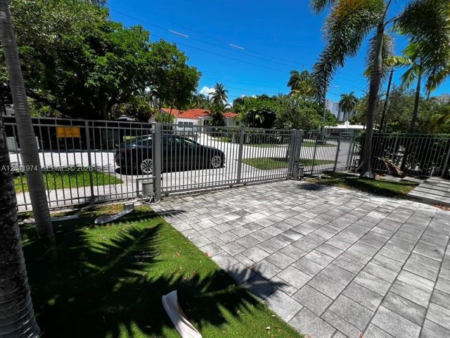 18975 Atlantic Blvd 18975, Sunny Isles Beach, FL 33160
