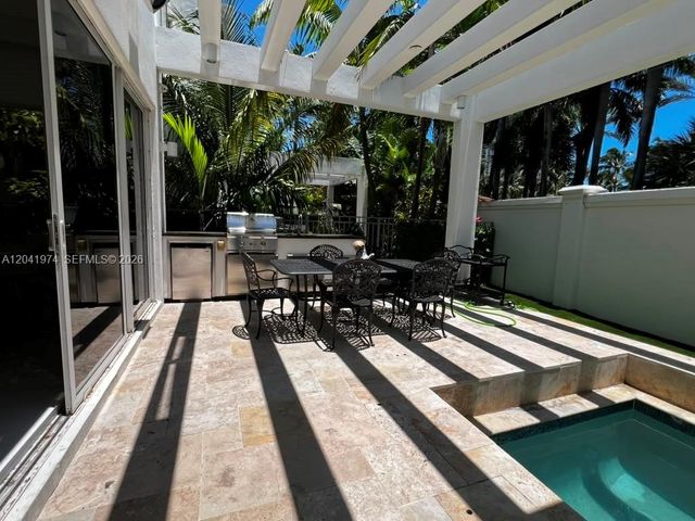18975 Atlantic Blvd 18975, Sunny Isles Beach, FL 33160