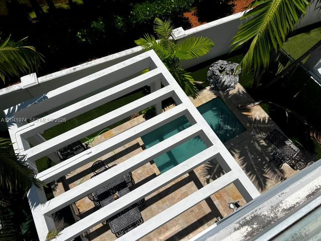 18975 Atlantic Blvd 18975, Sunny Isles Beach, FL 33160