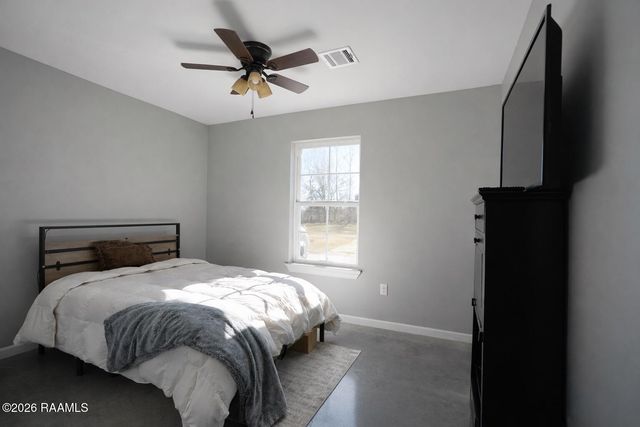 1150 Madeline Heights, Breaux Bridge, LA 70517