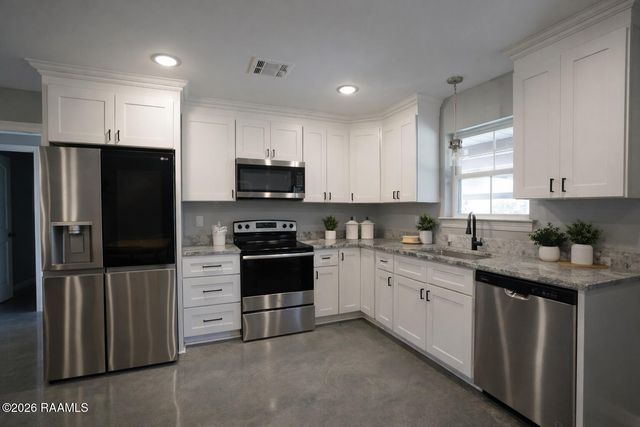 1150 Madeline Heights, Breaux Bridge, LA 70517