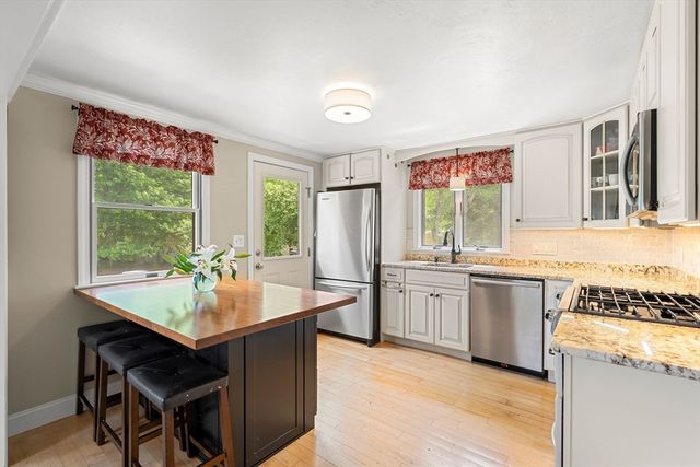 35 Spallus Rd, Stoughton, MA 02072