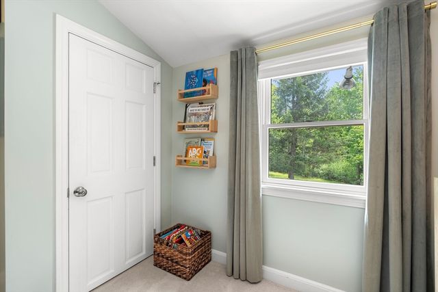 35 Spallus Rd, Stoughton, MA 02072