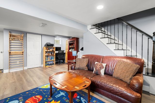 35 Spallus Rd, Stoughton, MA 02072