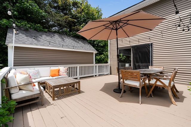 35 Spallus Rd, Stoughton, MA 02072