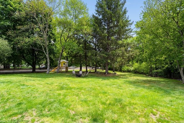 35 Spallus Rd, Stoughton, MA 02072