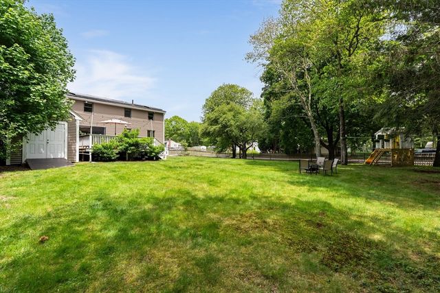 35 Spallus Rd, Stoughton, MA 02072