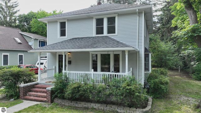 507 S Kinney, Mt Pleasant, MI 48858