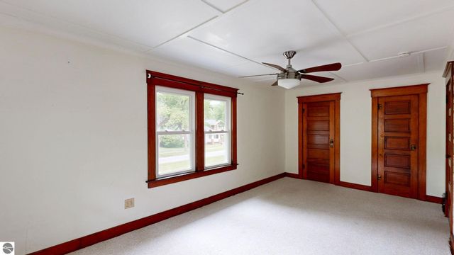 507 S Kinney, Mt Pleasant, MI 48858