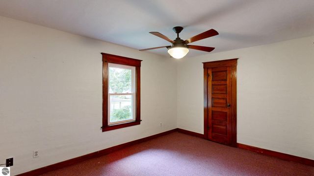 507 S Kinney, Mt Pleasant, MI 48858