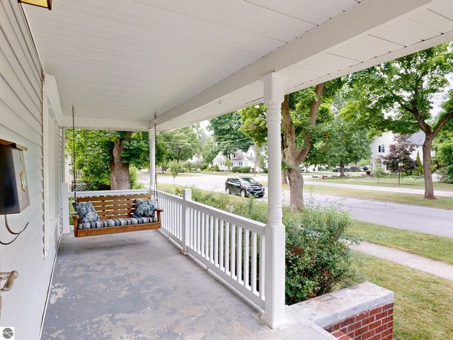 507 S Kinney, Mt Pleasant, MI 48858