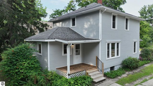 507 S Kinney, Mt Pleasant, MI 48858