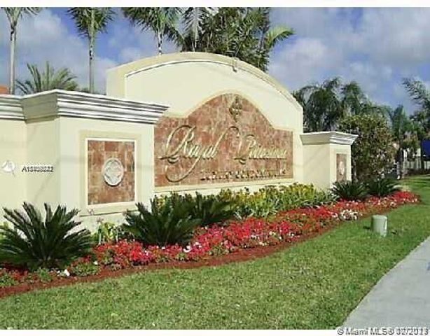 1239 SW 46th Avenue 906, Pompano Beach, FL 33069