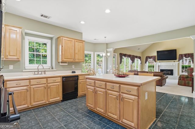 540 Arbor Creek Court, Roswell, GA 30076