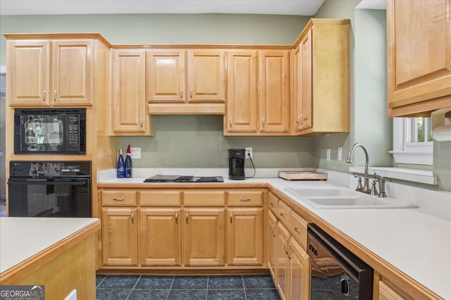 540 Arbor Creek Court, Roswell, GA 30076