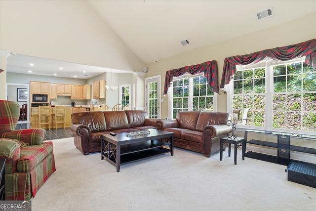 540 Arbor Creek Court, Roswell, GA 30076