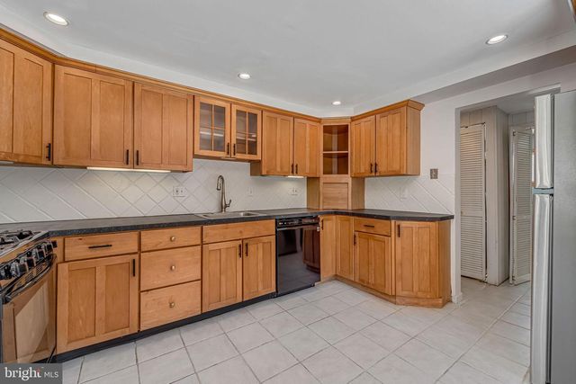 342 TAVISTOCK BLVD, Haddonfield, NJ 08033