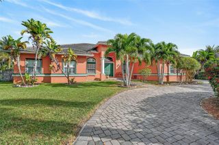 16741 SW 282nd St, Homestead, FL 33030