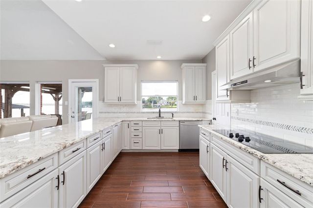 18802 Decathalon Court, Houston, TX 77346